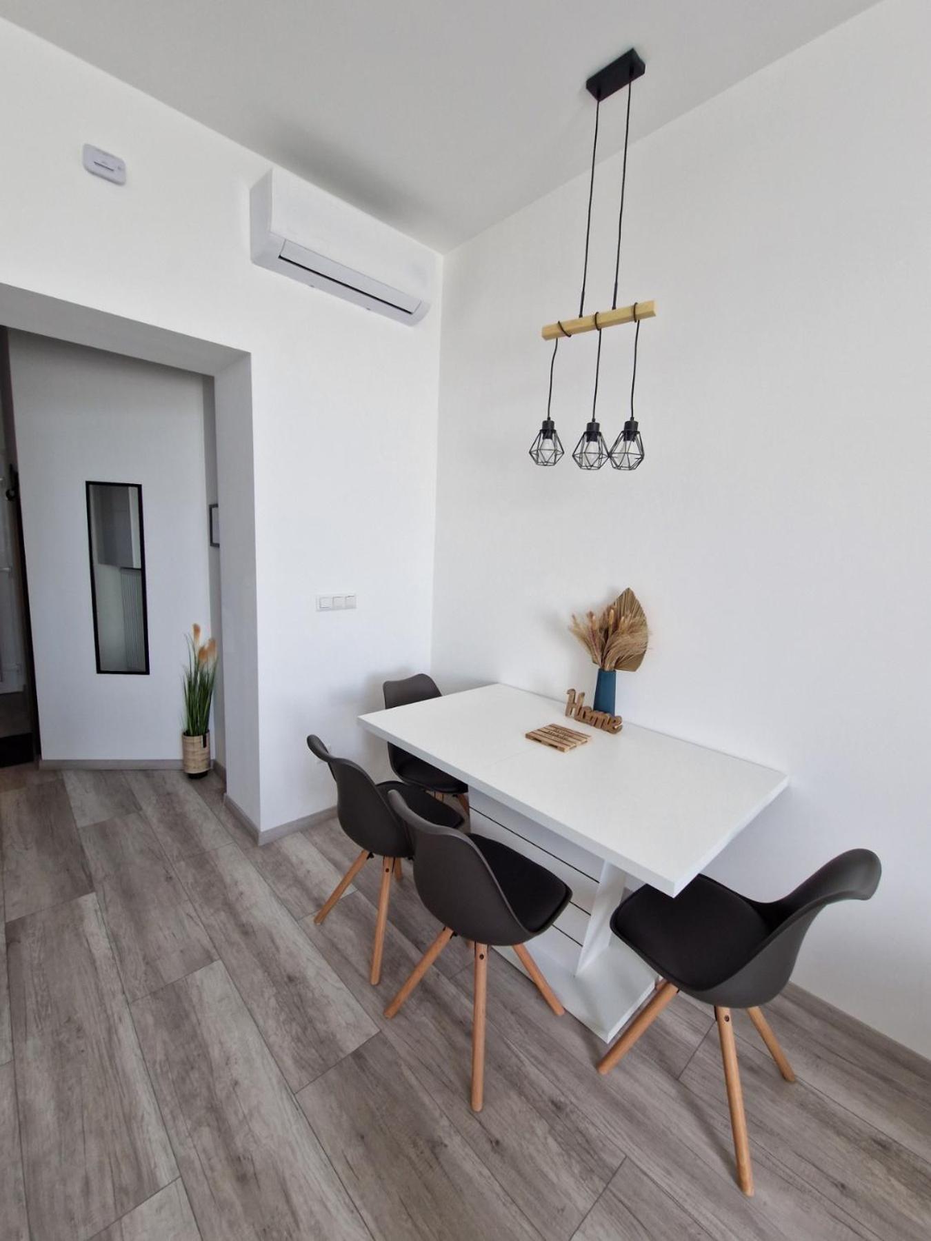 Milla'S Dream Home Szeged Exterior foto